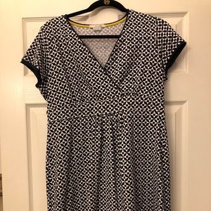 NWOT.  Navy blue/white casual dress.
